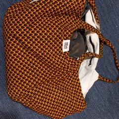 Katoenen tas, segundo informou Pouw Vervoer usando iLost