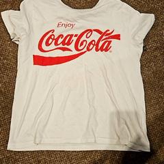 Camicia t-shirt, come riportato da Van der Valk Hotel Apeldoorn - De Cantharel utilizzando iLost