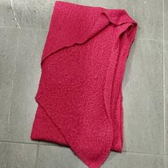 Clothing - Grote paarse sjaal, as reported by Regio Limburg - Leuven using iLost