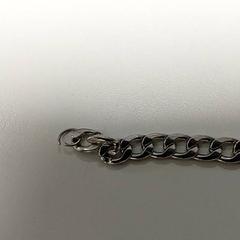 Sieraden Ketting, a été signalé par Centraal magazijn utilisant iLost