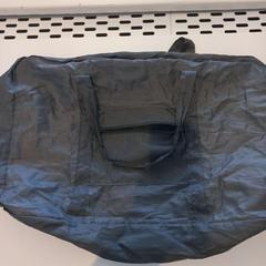 حقائب حمل وحقائب اليد، كما تم الإبلاغ عنه بواسطة Arriva Limburg Zuid عبر iLost