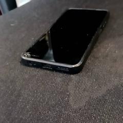 Telefon Infinix, amint azt RRReis IJssel-Vecht az iLost segítségével jelentette.