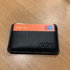 Pasjehouder Claresta, jak nahlášeno Gemeente Amsterdam pomocí iLost