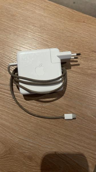 Adapter