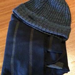 Chal & Gorro Blauw, ha sido reportado por Van der Valk Hotel Emmeloord con iLost