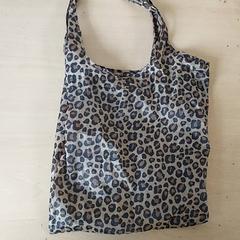 İLost kullanarak Centraal magazijn tarafından bildirildiği gibi Çanta