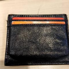 Titular da tarxeta Pc K m, segundo informou IKEA Toulouse usando iLost