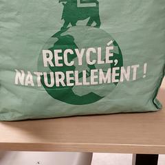 Bolsa - draagtas, segundo informou Regio Antwerpen - Brussel usando iLost