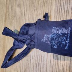 Bolsa Sprookjeswonderland, segundo informou Rijksmuseum van Oudheden usando iLost