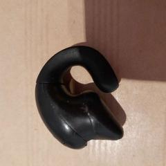Airpod noir, as reported by TCL using iLost