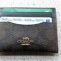 Wallet - Philtjens, as reported by Regio Limburg - Leuven using iLost