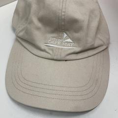 Cappello, come riportato da IKEA新三郷 utilizzando iLost