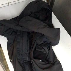 Jas Zwart (van woensdagavond 17-12), zoals gemeld door De Heeren van Aemstel met iLost