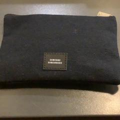 Bolsa de embrague pochette, segundo informou MEININGER Hotel Bordeaux Gare Saint-Jean usando iLost