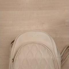 Táska Beige, amint azt IKEA Zwolle az iLost segítségével jelentette.