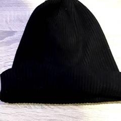 Beanie, jak nahlášeno EBS Tramplein pomocí iLost