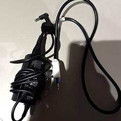プラグ Oplader がiLostで Bibliotheek Neude (Utrecht) によって報告されました