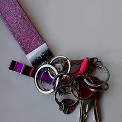 İLost kullanarak RRReis Veluwe Zuid - Apeldoorn tarafından bildirildiği gibi Anahtarlık Roze