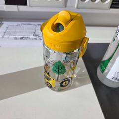 Dricksflaska, rapporterat av IKEA Åsane med iLost