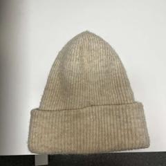 Cappello, come riportato da IKEA Praha – Černý Most utilizzando iLost