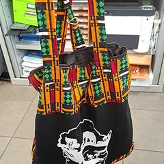 Bossa - schoudertas meerdere kleuren, segons ha informat Centraal magazijn mitjançant iLost