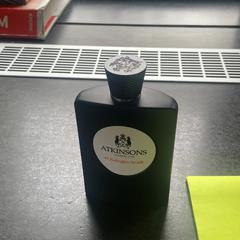 Flasche, gemeldet von Hotel V Fizeaustraat über iLost