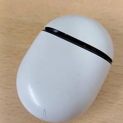 İLost kullanarak Qbuzz GD Groningen Peizerweg tarafından bildirildiği gibi Airpod'lar durumda Wit