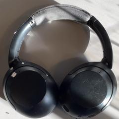 Auscultadores, como reportado por Artis utilizando o iLost