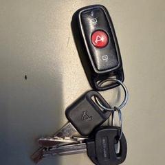 Sleutels // keys Scooter, iLost를 사용하여 Vrije Universiteit Brussel (VUB)에 보고됨