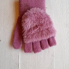 Eskularrua Roze, gisa salatu by DierenPark Amersfoort iLost erabiliz