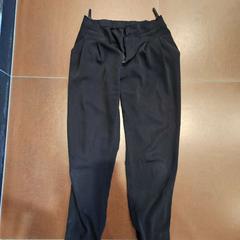 Spodnie Zwart, zgłoszono przez WestCord Hotel Eindhoven przy użyciu iLost