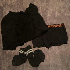 Meias, Roupa interior & Camisa, como reportado por Van der Valk Hotel Haarlem utilizando o iLost