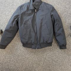 재킷, iLost를 사용하여 TCR Tours에 보고됨