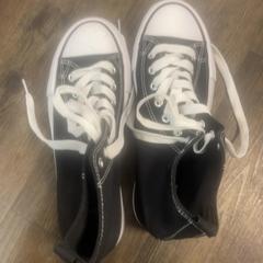 Shoe, as reported by Inntel Hotels Amsterdam Centre using iLost