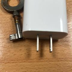 Adaptér, jak nahlášeno Sheraton Brussels Airport Hotel pomocí iLost