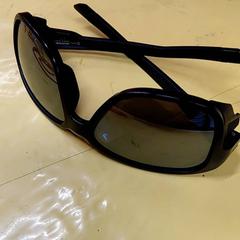 Ulleres Solaire noir adulte, segons ha informat IKEA Lille mitjançant iLost