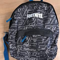 Poltsa Fortnite, gisa salatu by Connexxion Haarlem AML iLost erabiliz
