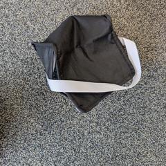 Hűvös táska, amint azt TCR Tours az iLost segítségével jelentette.