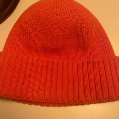 ビーニー がiLostで Pathé Schiedam によって報告されました