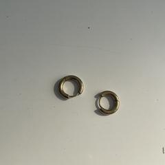 Oorbellen a été signalé sur iLost