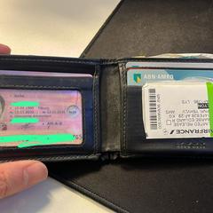 portomonnne, segons s'ha informat a iLost