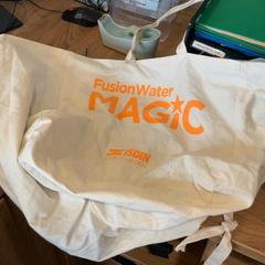 バッグ がiLostで MEININGER Hotel Marseille Centre la Joliette によって報告されました