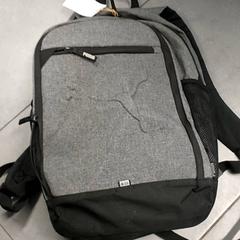 Ryggsäck Grijs/zwart, rapporterat av Centraal magazijn med iLost