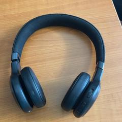 Hodetelefoner, som rapportert av Arriva Achterhoek-Rivierenland ved bruk av iLost