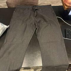 Jeans, som rapportert av Van der Valk Hotel Amsterdam-Amstel ved bruk av iLost