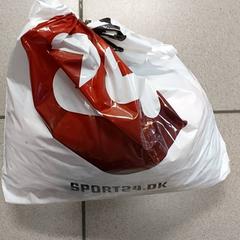 Bossa - plastiek tas, segons ha informat Regio Antwerpen - Brussel mitjançant iLost