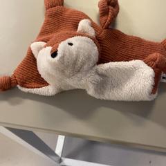 ぬいぐるみ がiLostで IKEA Amsterdam によって報告されました