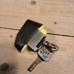 Sleutel met een lampje, jak zgłoszono do iLost