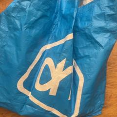 Bag, as reported by HTM using iLost