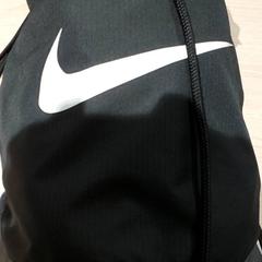 체조 가방 - Zwart Nike, iLost를 사용하여 Centraal magazijn에 보고됨